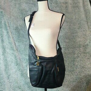 Black Stone Mountain hobo bag in great condition